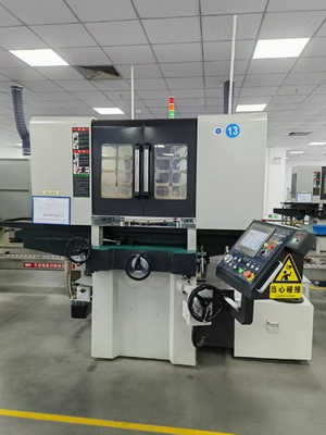 Maszyna do szlifowania powierzchni o obciążeniu 700 kg 300x700 mm Stolik Motor o mocy 0,75 kW