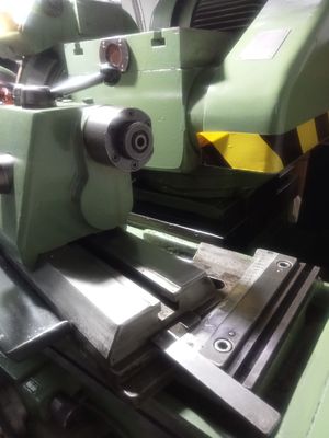 Maszyna do szlifowania pionowego o grubości powierzchni 0,2 mm i pojemności obróbki-Z860